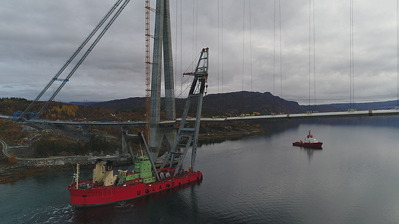 Hålogalandbrua last element