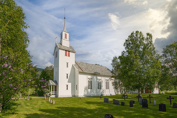 Øverbygd kirke, Troms
